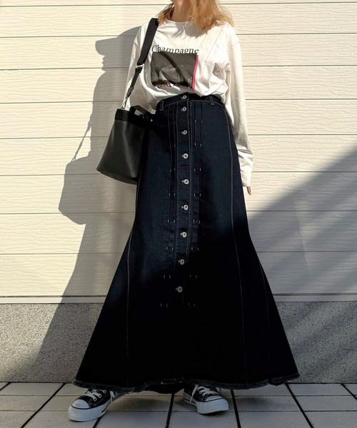 Q（キュー）の「マーメイドデニムロングスカート（デニムスカート・レディース・ネイビー/ブラック・MEDIUM）」の17枚目の写真