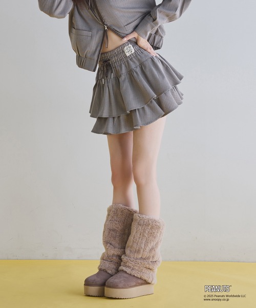 one after another NICE CLAUP（ワンアフターアナザーナイスクラップ）の「【PEANUTSコラボ】セットアップ対応/フリルミニスカート（スカート・レディース・ブラック/ブラウン系その他/ブルー・FREE）」の15枚目の写真