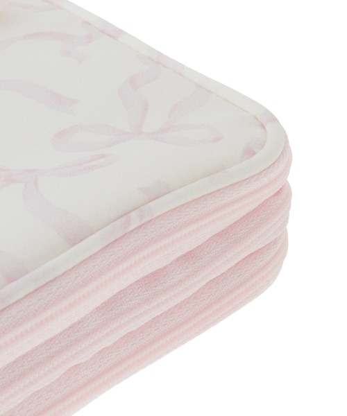 Maison de FLEUR（メゾンドフルール）の「リボンプリントマルチケース（ポーチ・レディース・ライトブルー/ブラック/ピンク・FREE）」の22枚目の写真