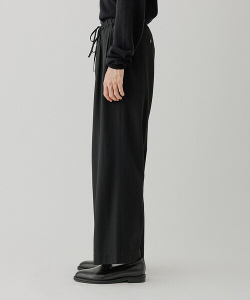 ADAM ET ROPE'（アダムエロペ）の「4WAY ストレッチ ツイル イージー スラックス / セットアップ対応（スラックス・メンズ・ブラック/チャコールグレー/カーキ・L/M）」の8枚目の写真