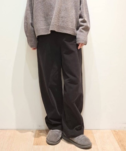 human woman(ヒューマンウーマン)の「◆【5サイズ展開】リクライドクロスセミワイドパンツ(その他パンツ・レディース・ブラウン/ホワイト/ネイビー・SMALL/MEDIUM/X-SMALL/X-LARGE/LARGE)」の6枚目の写真