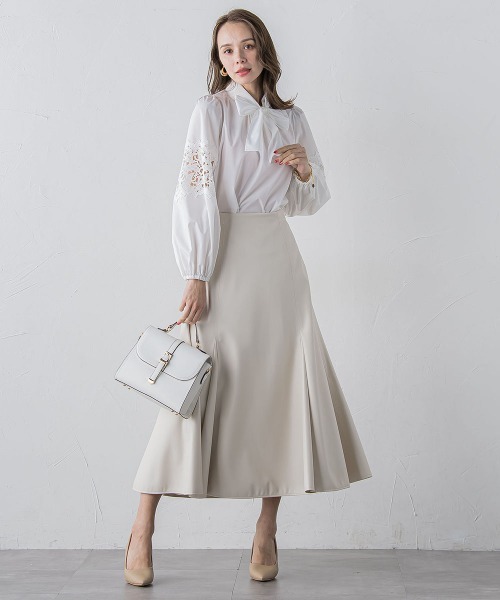 Viaggio Blu(ビアッジョブルー)の「袖レースブラウス≪洗濯機で洗える≫(シャツ/ブラウス・レディース・ホワイト/ネイビー/ベージュ/ピンク・M/S/L)」の10枚目の写真