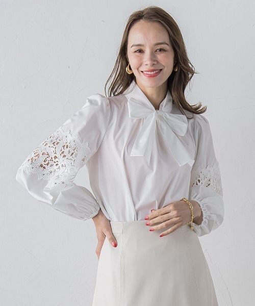 Viaggio Blu(ビアッジョブルー)の「袖レースブラウス≪洗濯機で洗える≫(シャツ/ブラウス・レディース・ホワイト/ネイビー/ベージュ/ピンク・M/S/L)」の5枚目の写真