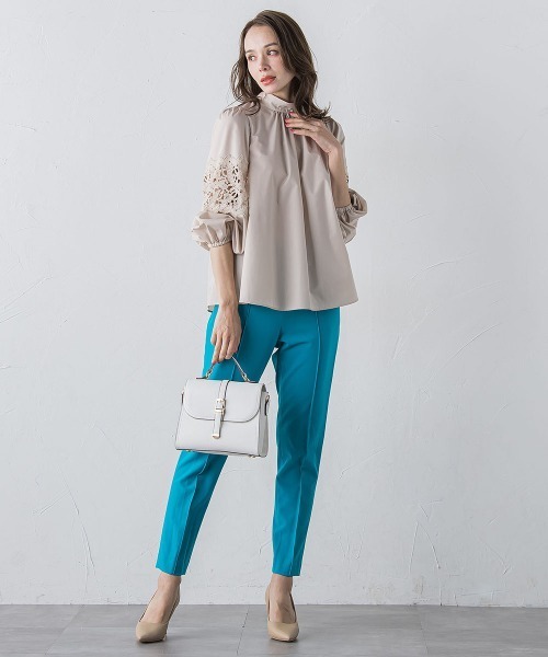 Viaggio Blu(ビアッジョブルー)の「袖レースブラウス≪洗濯機で洗える≫(シャツ/ブラウス・レディース・ホワイト/ネイビー/ベージュ/ピンク・M/S/L)」の13枚目の写真