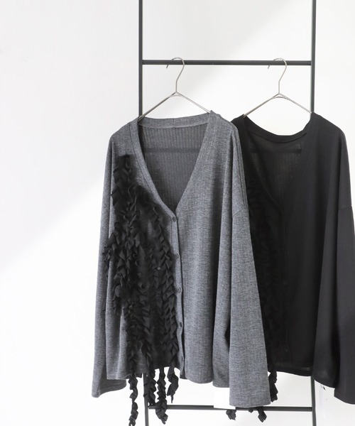 antiqua（アンティカ）の「フリルカーディガン（ニット/セーター・レディース・ブラック/グレー・ONESIZE）」の17枚目の写真