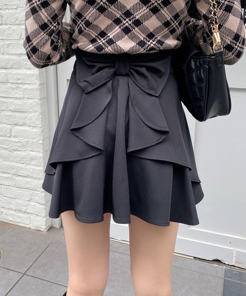 INGNI(イング)の「バックリボンフレアスカパン/A(スカート・レディース・グレー/ブラック/ボルドー・FREE)」の4枚目の写真