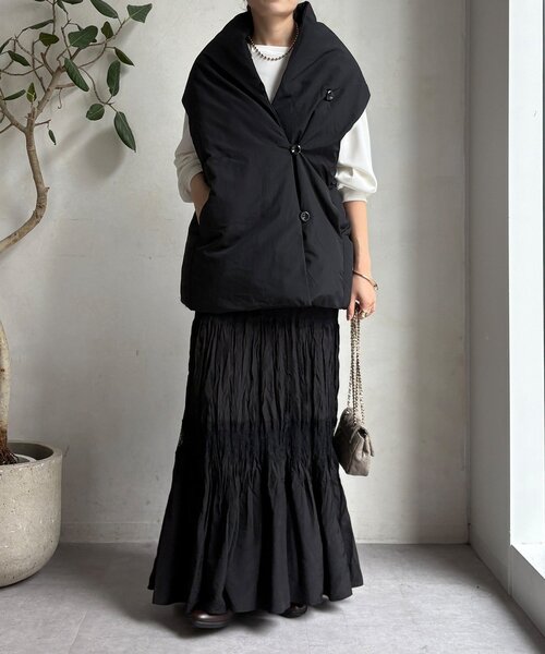 DouDou（ドゥドゥ）の「【WEB限定】ストールライクファーバーダウンベスト（ベスト・レディース・ブラック/ブラウン/ライトグレー・FREE）」の6枚目の写真