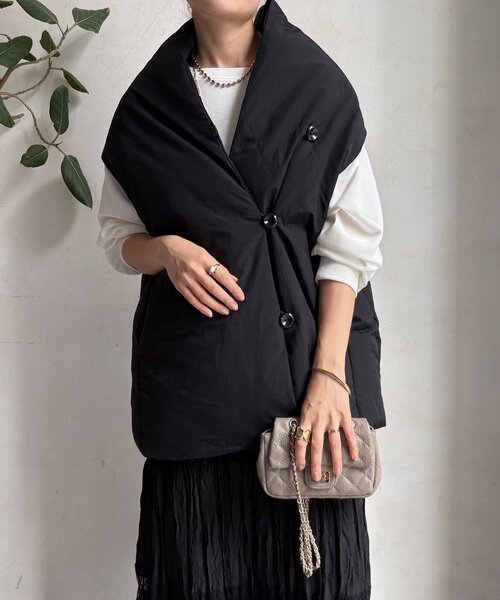 DouDou（ドゥドゥ）の「【WEB限定】ストールライクファーバーダウンベスト（ベスト・レディース・ブラック/ブラウン/ライトグレー・FREE）」の10枚目の写真