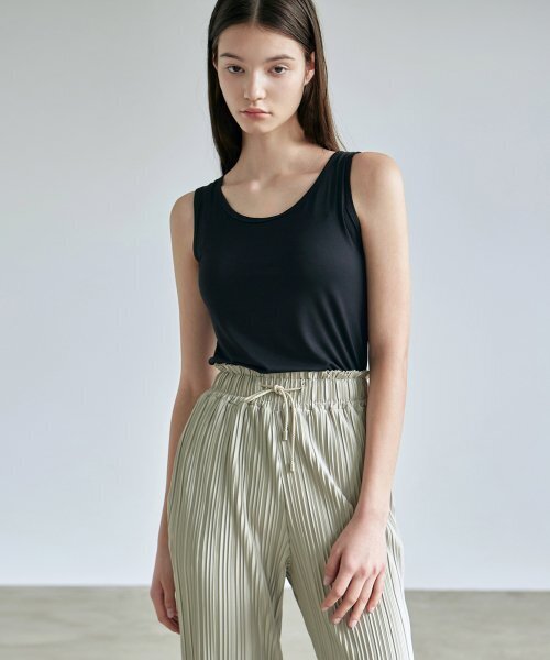 NICK&NICOLE(ニックアンドニコール)の「BASIC COTTON SLEEVELESS_BLACK(Tシャツ/カットソー・レディース・その他・FREE)」の2枚目の写真