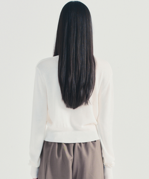 NICK&NICOLE(ニックアンドニコール)の「BOLD BUTTERFLY JAQUARD KNIT_IVORY(ニット/セーター・レディース・その他・FREE)」の3枚目の写真
