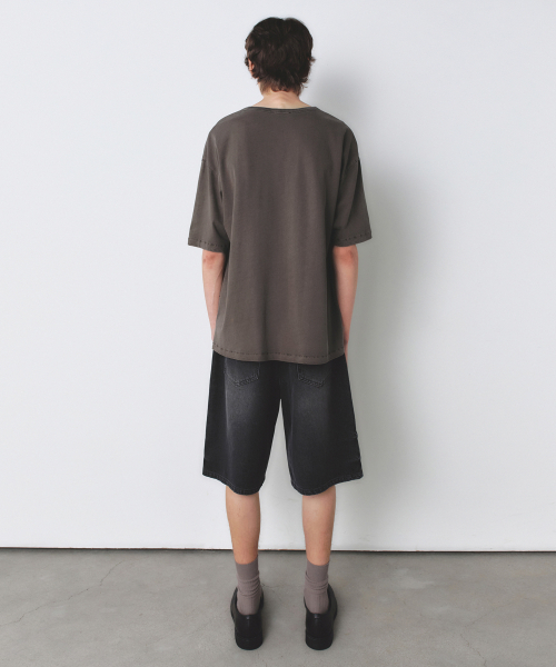 INSILENCE（インサイロンス）の「フェイデッドグラフィックTシャツ BROWN（Tシャツ/カットソー・レディース・その他・SMALL/MEDIUM/LARGE）」の4枚目の写真