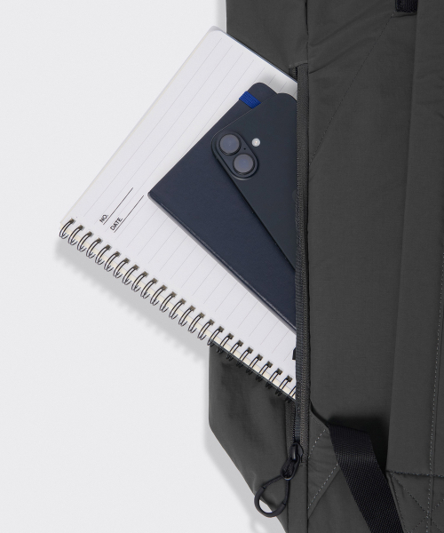 MUSINSA STANDARD（ムシンサスタンダード）の「リップストップメッシュポケットドローストリングバックパック[グレー]（バックパック/リュック・メンズ・その他・FREE）」の7枚目の写真