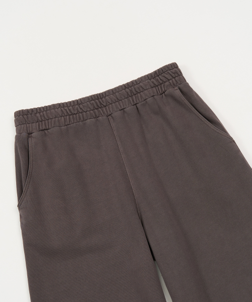 TOFFEE(トフィー)の「バルーンフィットピグメントスウェットパンツ (ブラウン)(スウェットパンツ・メンズ・その他・SMALL/MEDIUM/LARGE/X-LARGE)」の3枚目の写真