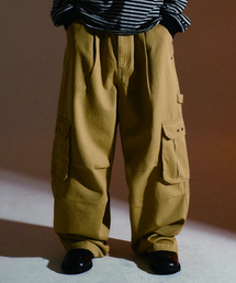 TRAVEL（トラベル）の「Star Twill Cargo Pocket Pants Beige（その他パンツ）」