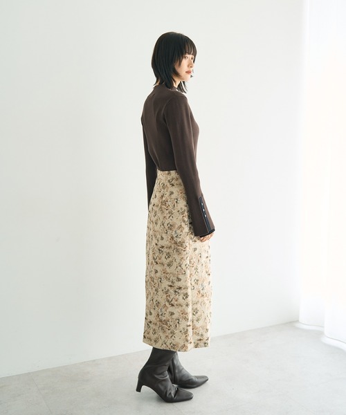 YECCA VECCA(イェッカヴェッカ)の「ジャガードナロースカート(スカート・レディース・ベージュ/ネイビー・S/M)」の7枚目の写真