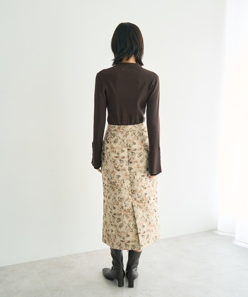 YECCA VECCA(イェッカヴェッカ)の「ジャガードナロースカート(スカート・レディース・ベージュ/ネイビー・S/M)」の9枚目の写真