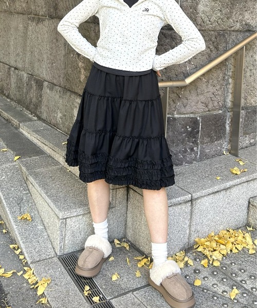 LAC-VERT（ラック・ヴェール）の「ボリュームフリルティアードスカート（スカート・レディース・ネイビー/ホワイト/ブラック/チャコールグレー・FREE）」の12枚目の写真