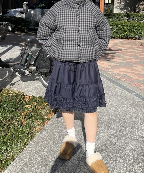 LAC-VERT（ラック・ヴェール）の「ボリュームフリルティアードスカート（スカート・レディース・ネイビー/ホワイト/ブラック/チャコールグレー・FREE）」の17枚目の写真