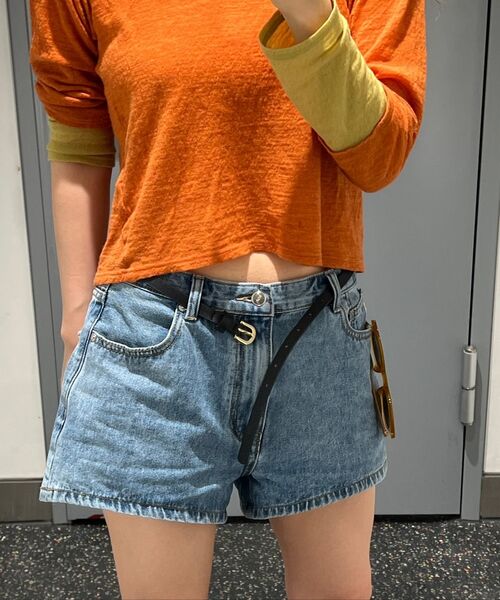 LADY VOLUME(レディーボリューム)の「ディストレスデニムショーツ (BLUE)(その他パンツ・レディース・その他・SMALL/MEDIUM/LARGE)」の7枚目の写真