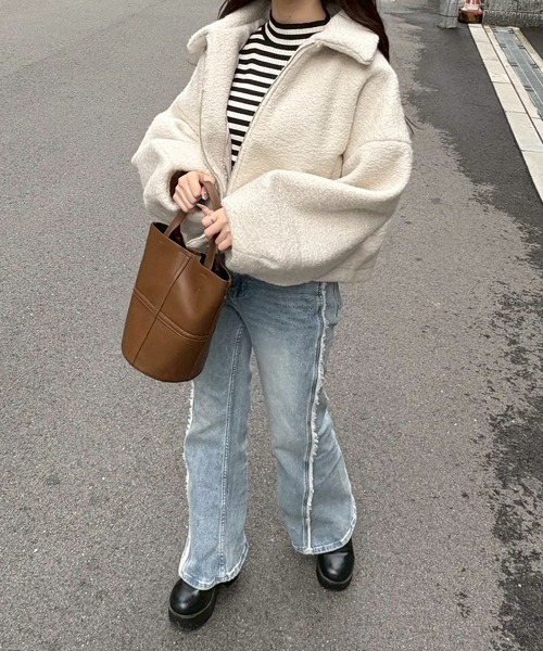 merrylatte(メリーラテ)の「シープボアショートジャケット【Muller Rossi】(ブルゾン・レディース・アイボリー・FREE)」の3枚目の写真