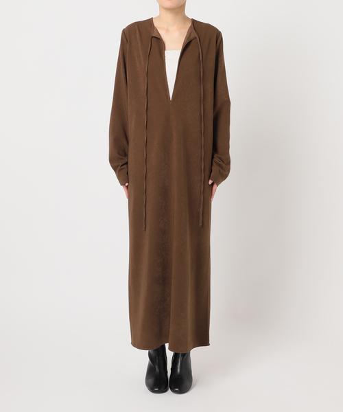 CITYSHOP(シティーショップ)の「《追加》VELVET LEAN KAFTAN DRESS:ワンピース(ワンピース・レディース・ブラウン/ブラック・36/38)」の9枚目の写真