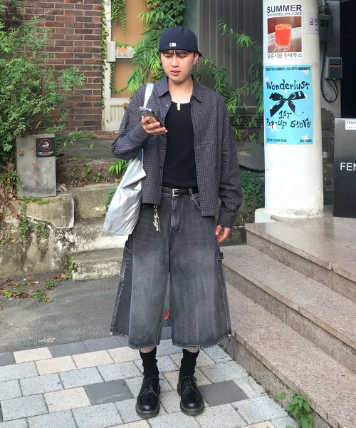 BASEMOMENT(ベースモーメント)の「ツーポケットクロップチェックシャツ ブラック(シャツ/ブラウス・メンズ・その他・MEDIUM/LARGE)」の1枚目の写真