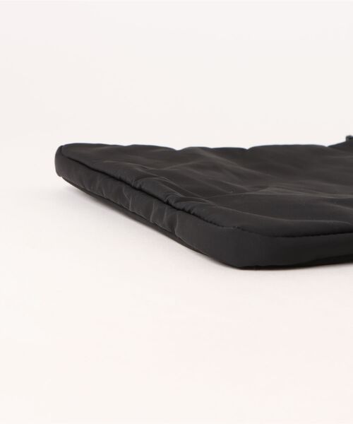 Manhattan Portage（マンハッタンポーテージ）の「RUBIN BAG PADDED POLYESTER POPLIN（ショルダーバッグ・メンズ・ブラック・X-SMALL）」の19枚目の写真