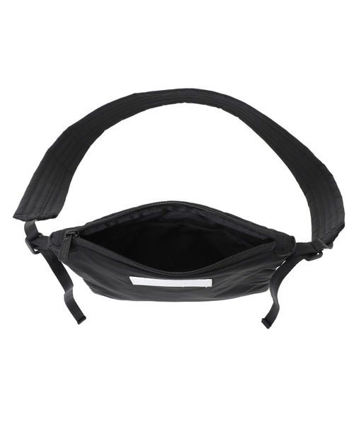 Manhattan Portage（マンハッタンポーテージ）の「RUBIN BAG PADDED POLYESTER POPLIN（ショルダーバッグ・メンズ・ブラック・X-SMALL）」の7枚目の写真