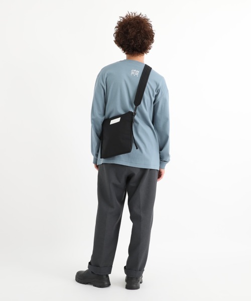 Manhattan Portage（マンハッタンポーテージ）の「RUBIN BAG PADDED POLYESTER POPLIN（ショルダーバッグ・メンズ・ブラック・X-SMALL）」の16枚目の写真