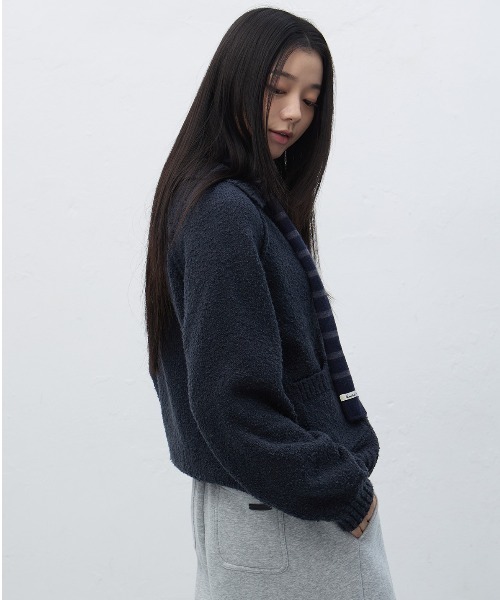 GENERAL IDEA(ジェネラルアイデア)の「【GENERAL IDEA】ブークレニットカーディガン / BOUCLE COLLAR POCKET CARDIGAN(カーディガン/ボレロ・レディース・ネイビー/オリーブ/ワイン・S/M/L)」の12枚目の写真