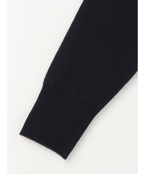 Perfect Suit FActory(パーフェクトスーツファクトリー)の「【Smart Pick!/レディス】しっとり肌触り タートルネックニット カシミヤタッチシリーズ(Tシャツ/カットソー・レディース・ベージュ/ネイビー/ブラック・M/L/LL/S)」の14枚目の写真