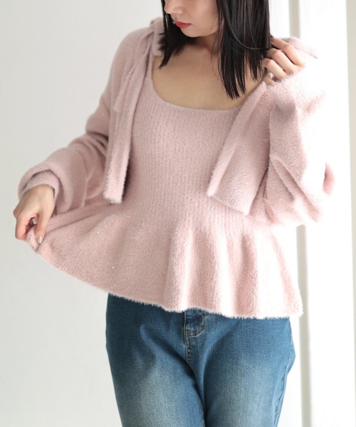 Ruwan yu(ルワンユー)の「ニットカーディガン&ニットキャミソールアンサンブル【大きいサイズ対応】(カーディガン/ボレロ・レディース・ピンク/アイボリー・L~LL/3L~4L)」の4枚目の写真