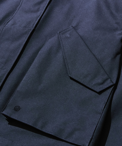 KALAPATTHAR(カラパタール)の「3 Layer Hard Shell Short-Jacket - NAVY(ナイロンジャケット・メンズ・その他・LARGE/MEDIUM/SMALL)」の2枚目の写真