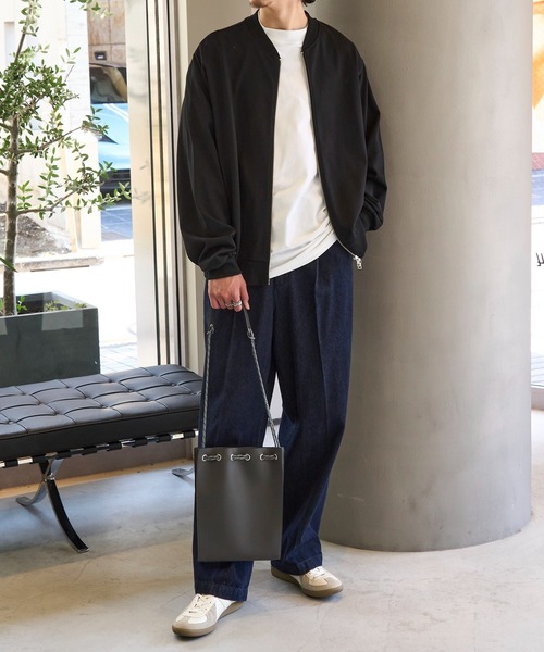 MAISON CLUB(メゾンクラブ)の「【MAISON CLUB】SPECIAL new drawstring bag ドローストリングバッグ 巾着ショルダー(ショルダーバッグ・メンズ・ブラック系その他2/ブラック系1/グレー・FREE)」の5枚目の写真