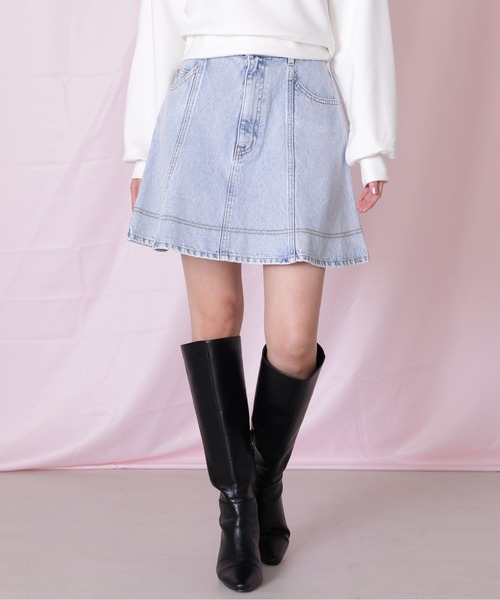 JILL by JILL STUART(ジルバイジルスチュアート)の「◇ハートボタンフレアミニスカート(スカート・レディース・ブルー/ネイビー・SMALL/MEDIUM)」の11枚目の写真