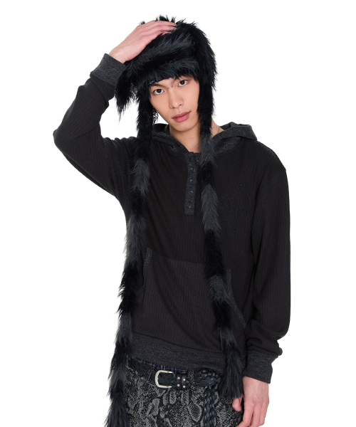 AAKAM（アーカム）の「Hairy Puppy Hat (Black)（ニットキャップ/ビーニー・レディース・その他・FREE）」の9枚目の写真