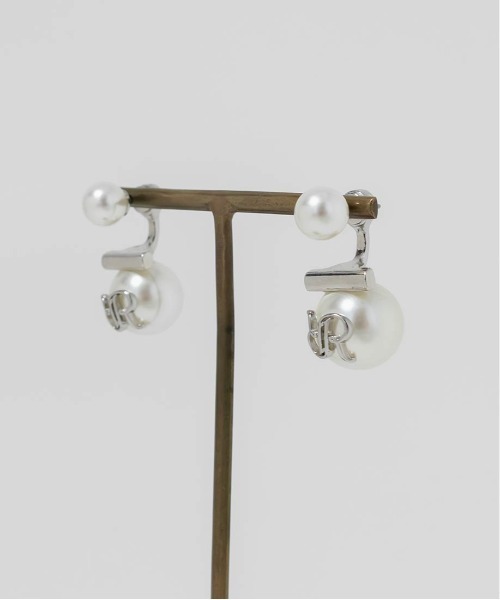 RANDA（ランダ）の「モノグラムパールピアス（ピアス（両耳用）・レディース・シルバー/ゴールド・FREE）」の14枚目の写真