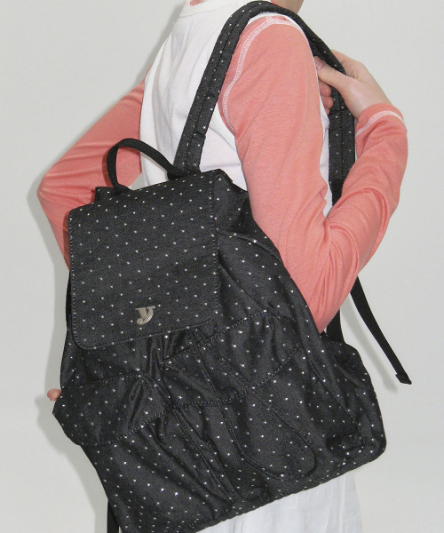 YEOMIMの「day backpack (star black)(バックパック/リュック・レディース・ブラック・FREE)」の3枚目の写真