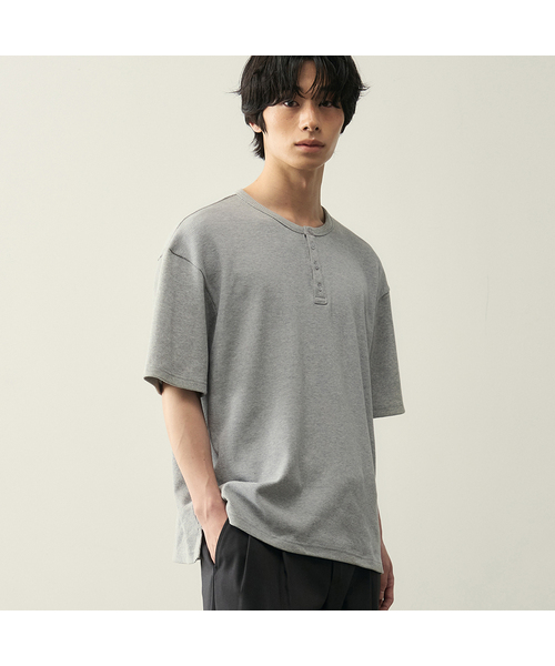 ROTEMBER（ローテンバー）の「ワッフルヘンリーネックハーフTシャツ [ 4 COLOR ]（Tシャツ/カットソー・メンズ・ホワイト/ブラック/ネイビー/グレー・MEDIUM/LARGE/X-LARGE）」の3枚目の写真