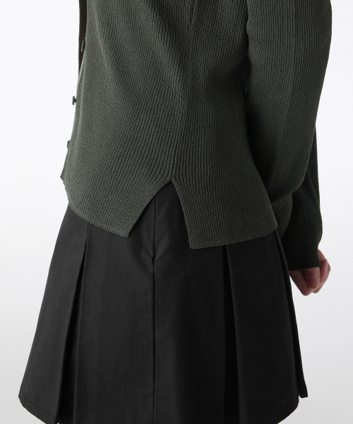 MUSINSA STANDARD WOMAN（ムシンサスタンダードウーマン）の「ウィメンズリブスリムカーディガン[ダークグレー]（カーディガン/ボレロ・レディース・その他・S/M/L）」の5枚目の写真