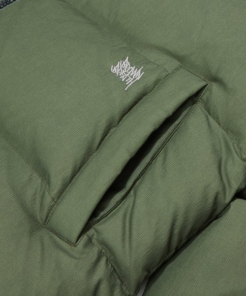 BROWNBREATH(ブラウンブレス)の「TAG SHORT DOWN PUFFER - KHAKI(ダウンジャケット/コート・レディース・その他・L/S/XL)」の4枚目の写真