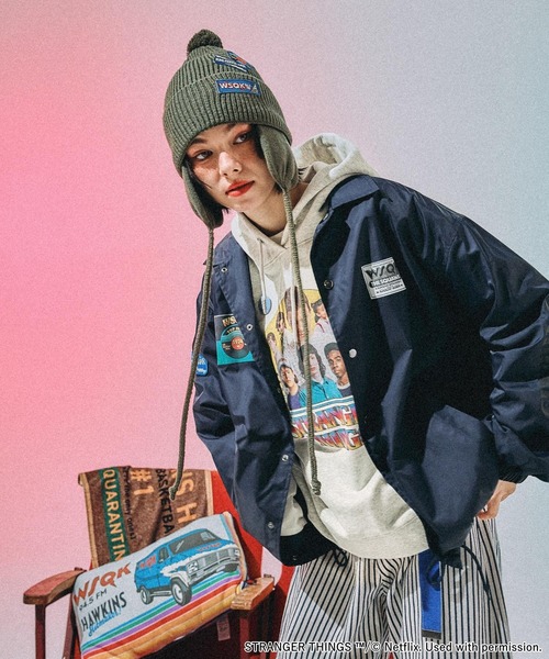 ストレンジャーシングス コーチジャケット ニコアンド(niko and コラボ) STRANGER THINGS】コラボ アソートコーチジャケット（ナイロン