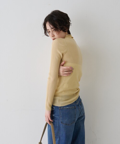 Rouge vif(ルージュヴィフ)の「防縮Wシアータートルリブニット(ニット/セーター・レディース・イエロー/オフホワイト/ブラック・フリー)」の8枚目の写真