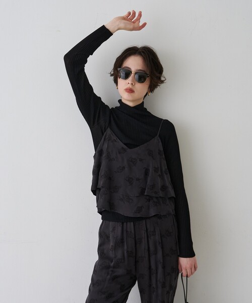 Rouge vif(ルージュヴィフ)の「防縮Wシアータートルリブニット(ニット/セーター・レディース・イエロー/オフホワイト/ブラック・フリー)」の15枚目の写真