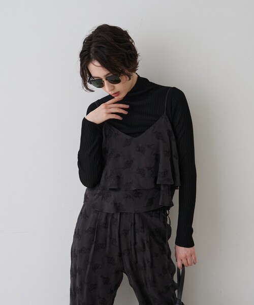 Rouge vif(ルージュヴィフ)の「防縮Wシアータートルリブニット(ニット/セーター・レディース・イエロー/オフホワイト/ブラック・フリー)」の16枚目の写真