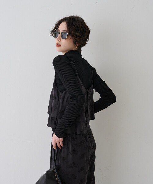 Rouge vif(ルージュヴィフ)の「防縮Wシアータートルリブニット(ニット/セーター・レディース・イエロー/オフホワイト/ブラック・フリー)」の17枚目の写真