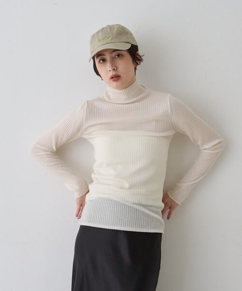 Rouge vif(ルージュヴィフ)の「防縮Wシアータートルリブニット(ニット/セーター・レディース・イエロー/オフホワイト/ブラック・フリー)」の18枚目の写真