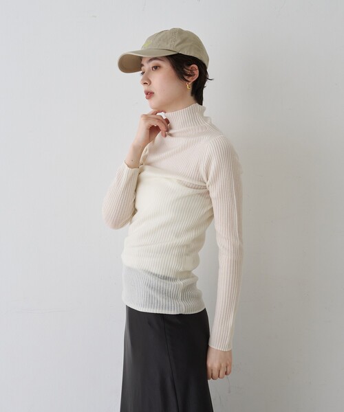 Rouge vif(ルージュヴィフ)の「防縮Wシアータートルリブニット(ニット/セーター・レディース・イエロー/オフホワイト/ブラック・フリー)」の19枚目の写真