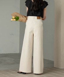 hinari（ヒナリ）の「タックワイドデニムパンツ（デニムパンツ）」