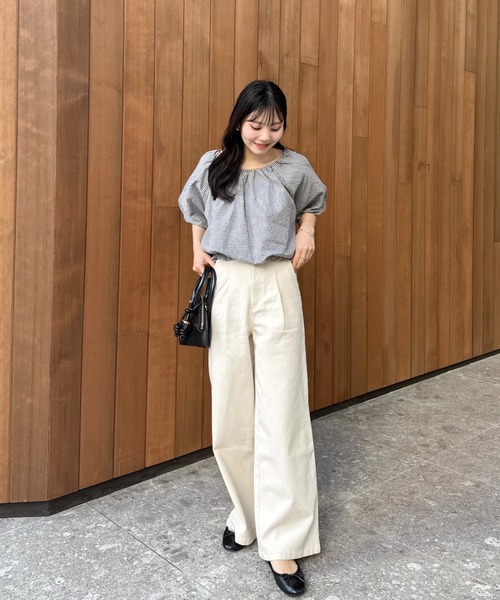 hinari（ヒナリ）の「タックワイドデニムパンツ（デニムパンツ・レディース・アイボリー/ライトブルー/ブラック・SMALL/X-SMALL/FREE）」の10枚目の写真